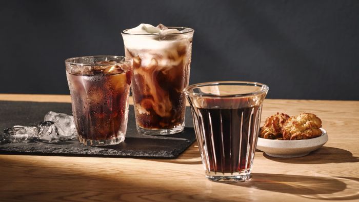 Кавомашина Siemens 2.4л, зерно + мелена, автомат.капучинатор, LED - дисплей, авторецептів - 20, чорно - срібний