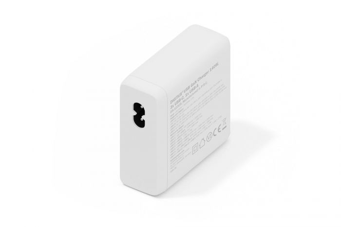 Зарядний пристрій DIGITUS GaN 3хUSB-C, 1хUSB-A, 140W