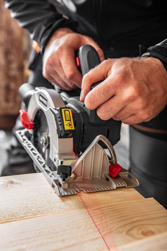 Диск пиляльний  Neo Tools по дереву 230x30-24T 150x10-24 1.6мм