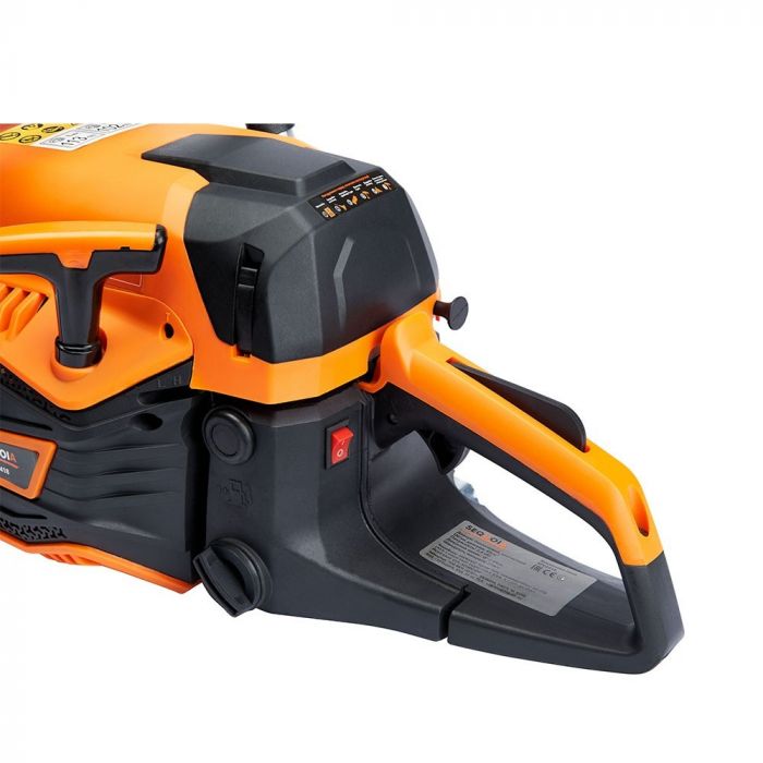 Пила ланцюгова бензинова SEQUOIA SPC2418 2.4кВт шина 45см 0.325' 1.5мм 5.48кг