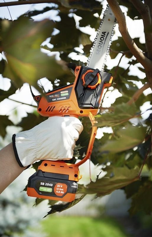Пила ланцюгова акумуляторна SEQUOIA SBC2008BM-EV 20В акб 1х4.0А·год шина 20см 1/4" 7.5м/с ЗП 1.7кг