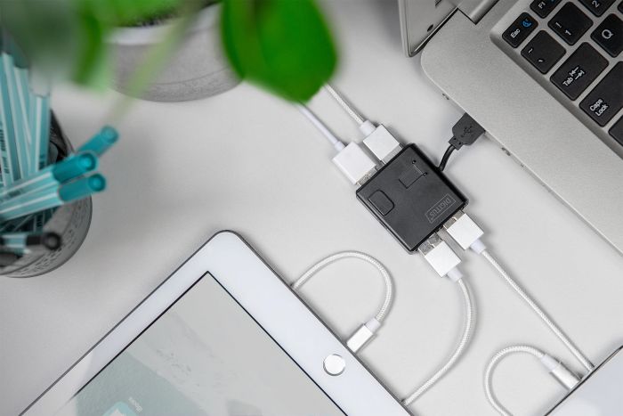 Концентратор DIGITUS USB 2.0, 4 порта, чорний