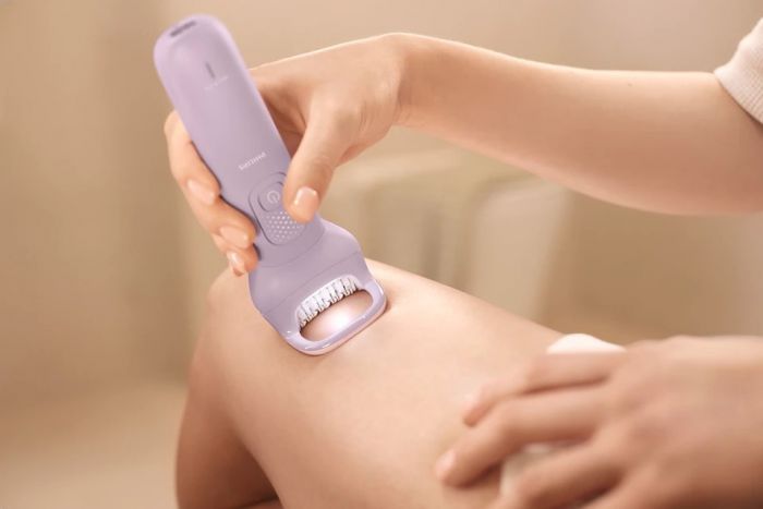 Епілятор Philips Series 9000 дисковий, аккумул., пінцет.-32, волог.+сух., насадок-6, футляр, фіолетовий