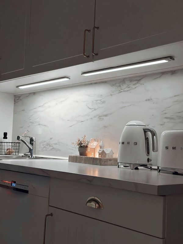 Світильник з акумулятором OSRAM LINEAR FLAT 4Вт 3000/4000/6500К 270Лм 600мм 3000мА•год димується датчик руху USB-A > USB-С сірий