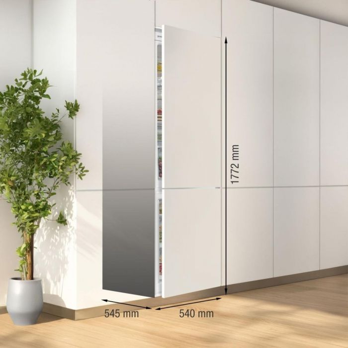Холодильник Gorenje вбудований з нижн. мороз., 177x69x55см, 2 двері,244(68)л, А+, NF+, Зона св-ті, Диспл, Wi-Fi, Біли