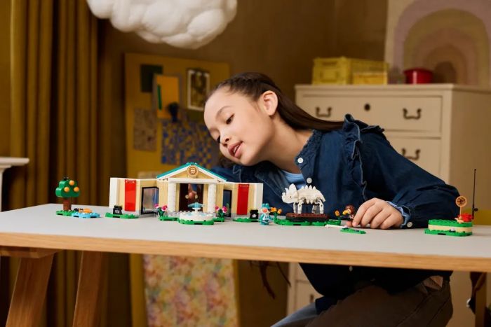 Конструктор LEGO Animal Crossing Музейна колекція Blathers