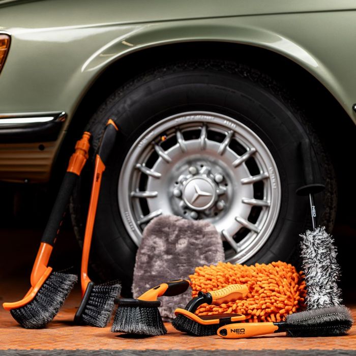 Губка для миття автомобіля Neo Tools з мікрофібри 26х12х6см 0.11кг