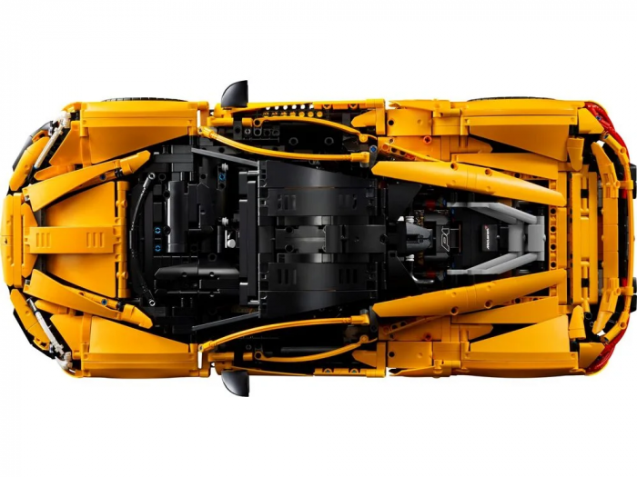 Конструктор LEGO Technic McLaren P1