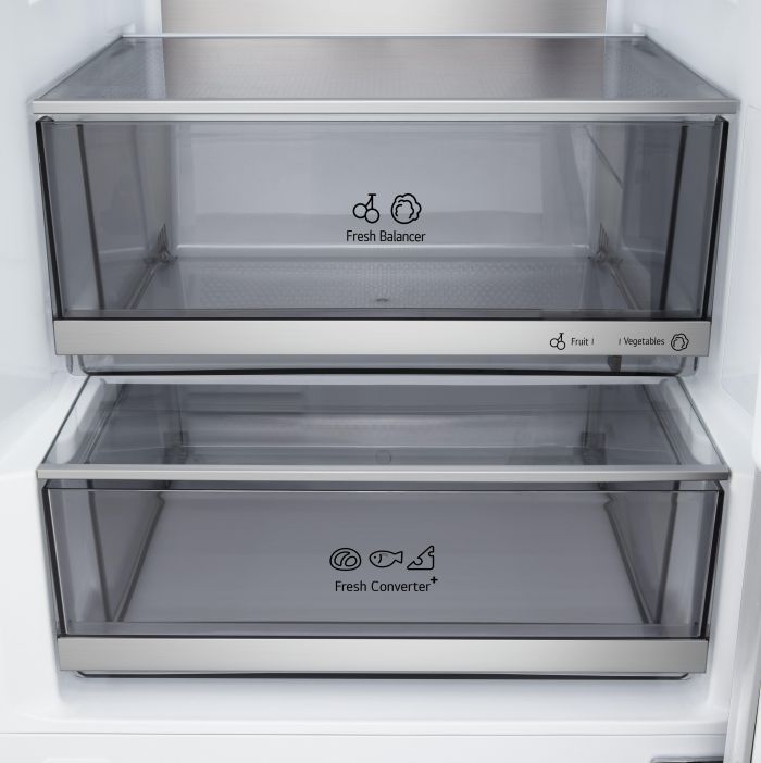 Холодильник LG з нижн. мороз., 203x60х68, холод.відд.-262л, мороз.відд.-113л, 2дв., E, NF, інв., диспл зовн., Fresh Сonverter, Metal Fresh, сріблястий