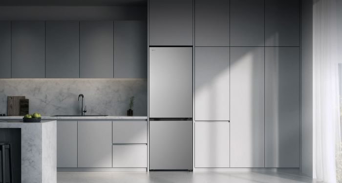 Холодильник LG з нижн. мороз., 203x60х68, холод.відд.-262л, мороз.відд.-113л, 2дв., E, NF, інв., диспл внутр., Fresh Сonverter, Metal Fresh, сріблястий