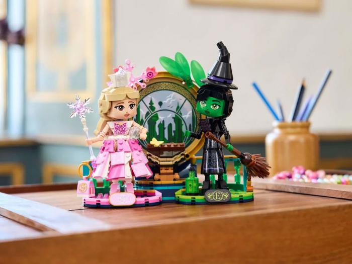 Конструктор LEGO Wicked Фігурки Ельфаби й Ґлінди