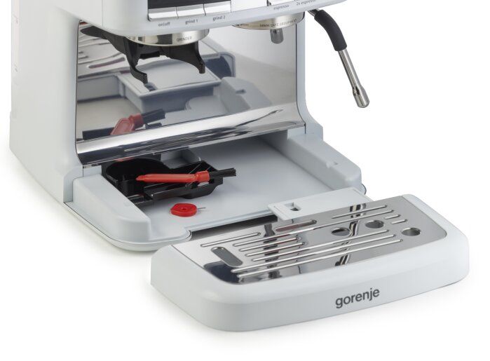 Кавоварка Gorenje ріжкова 2.5л, кавомолка 0,25л, капучинатор, кнопочне керування, білий