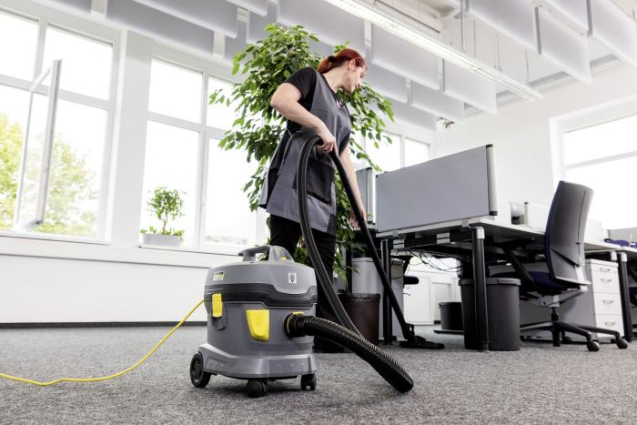 Пилосос професійний Karcher T 11/1 Classic Hepa 850Вт 235мБар контейнер 11л сухе прибирання 4.29кг