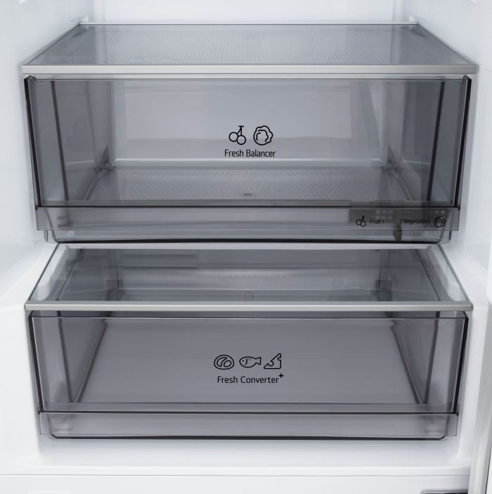 Холодильник LG з нижн. мороз., 203x60х68, холод.відд.-262л, мороз.відд.-113л, 2дв., E, NF, інв., диспл зовн., Fresh Сonverter, сріблястий