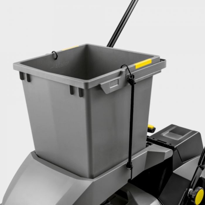 Підмітальна машина Karcher KM 70/30 C Bp 2SB з двома бічними щітками 33 кг