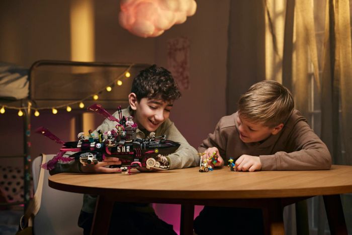 Конструктор LEGO Dreamzzz Страхітливий підводний човен «Акула»