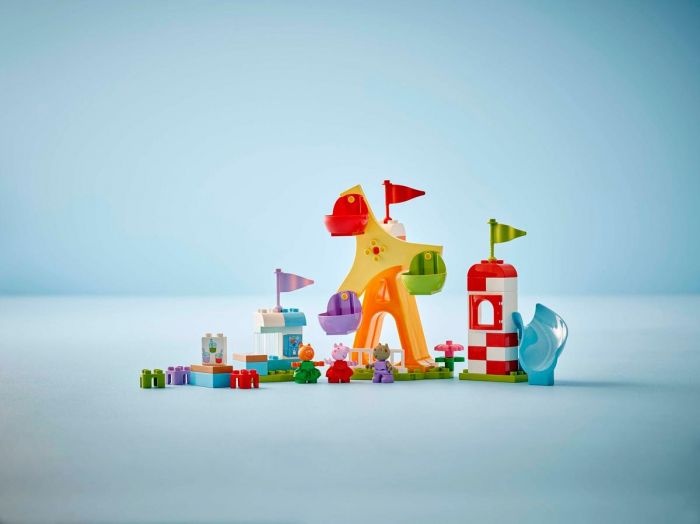 Конструктор LEGO DUPLO Peppa Pig Ярмарок розваг