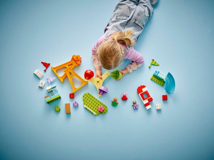 Конструктор LEGO DUPLO Peppa Pig Ярмарок розваг