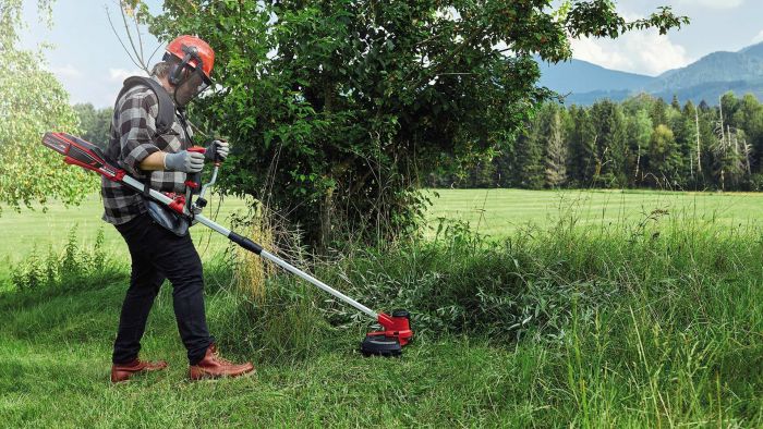 Тример садовий акумуляторний Einhell AGILLO 18/200 X-Change PXC 18В акб 1х4А·год ліска 30см/ніж 20см 7500об/хв ЗП 6.8кг
