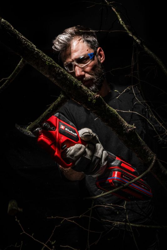 Секатор акумуляторний Einhell Professional GP-LS 18/28 X-Change PXC 18В акб 1х2.5А·год товщ. 28/14мм сталь SK5 ЗП 0.82кг