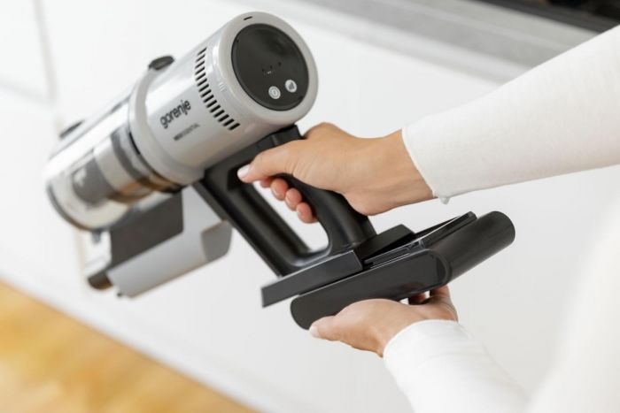 Пилосос Gorenje бездротовий, 60Вт, конт пил -0.6л, автон. робота до 50хв, HEPA, 2 в 1, підсвічування, індикатор, щітка- електротурбо, сірий