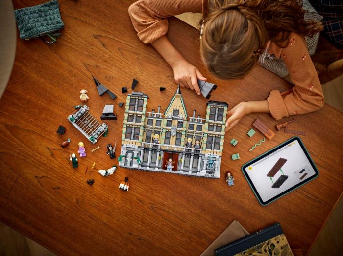 Конструктор LEGO Harry Potter Маєток родини Мелфой
