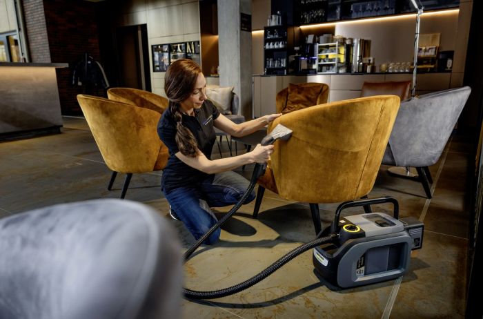 Пилосос професійний акумуляторний Karcher Puzzi 2/1 Bp 36Вт 16кПа контейнер 1.7/2.9л вологе/сухе прибирання  3.74кг