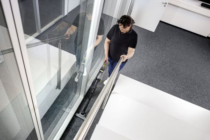 Пилосос професійний акумуляторний Karcher LVS 1/1 Bp 18В 140мБар контейнер 0.35л 1.49кг без АКБ та ЗП