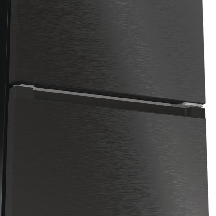 Холодильник з нижн. мороз. камерою Gorenje, 203х66х60см, 2 двері, 257(121)л, А+, Total NF, Зона св-ті, Інвертор, Зовн. Дисп, Wi-Fi, Чорний