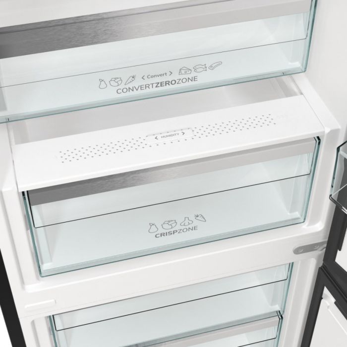 Холодильник з нижн. мороз. камерою Gorenje, 203х66х60см, 2 двері, 257(121)л, А+, Total NF, Зона св-ті, Інвертор, Зовн. Дисп, Wi-Fi, Чорний