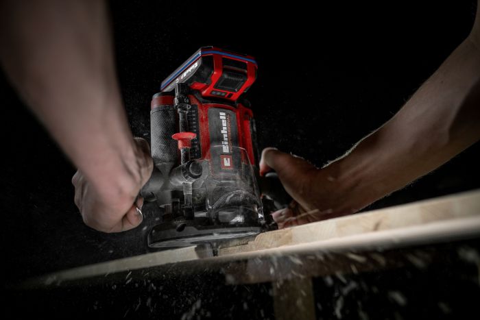 Фрезер акумуляторний Einhell Professional TP-RO 18/55 Li BL - Solo 18В цанга 6 та 8мм 10000-30000об/хв 2.56кг без АКБ та ЗП