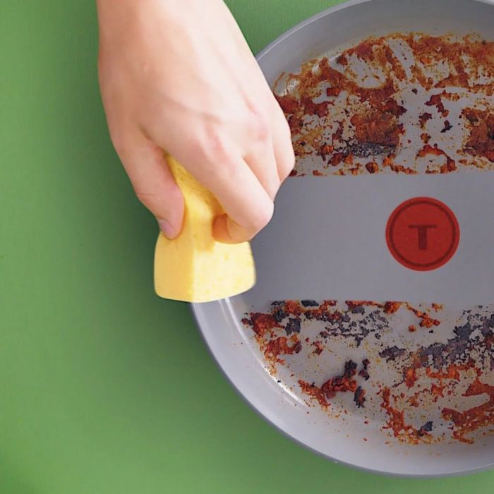 Сковорода Tefal Renew, 26см, алюміній, бакеліт, чорний