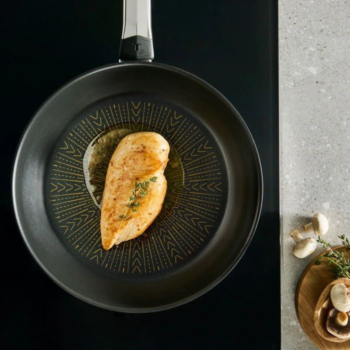 Сковорода Tefal Emotion+, 20см, нержавіюча сталь, бакеліт, чорний