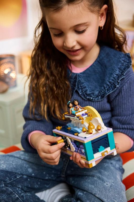 Конструктор LEGO Disney Princess Скринька для коштовностей Жасмін