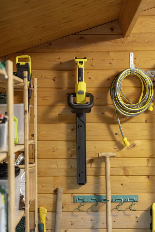 Кущоріз акумуляторний Karcher HGE 3-18 18В лезо 50см крок різу 22мм 2.41кг без АКБ та ЗП