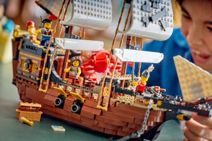Конструктор LEGO Creator Культовий піратський корабель