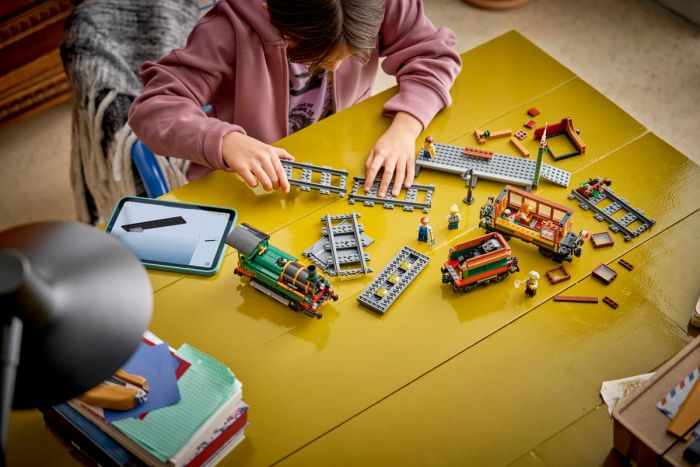 Конструктор LEGO City Старовинний паровоз