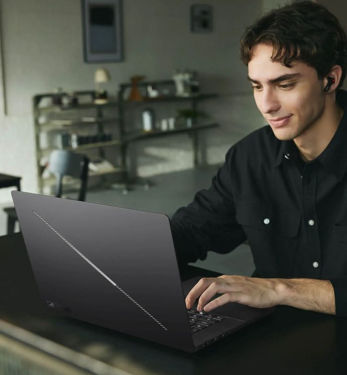 Ноутбук ASUS ROG Zephyrus G16 GU606AR-TB064W 16" WQXGA OLED, Intel Ultra 9 386H, 32GB, F1TB, NVD5070Ti-12, Win11, Сірий