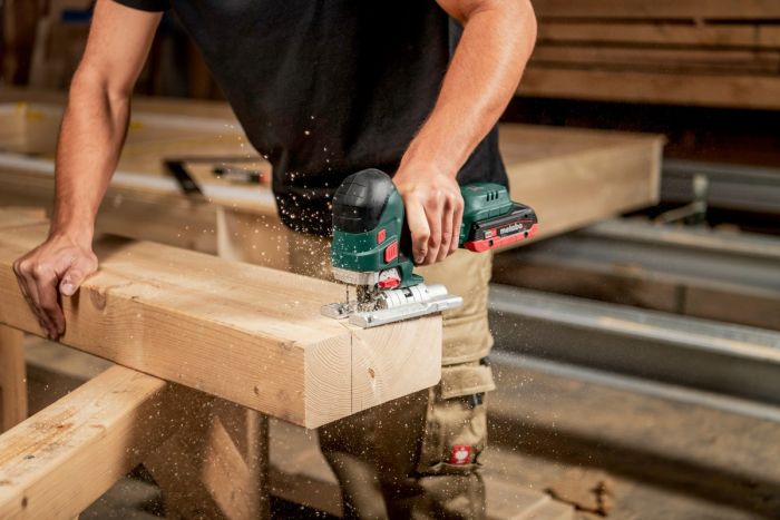 Лобзик акумуляторний Metabo STA 18 LTX 150 BL 18В 1000-3500об/хв хід 26мм 1.9кг без АКБ та ЗП