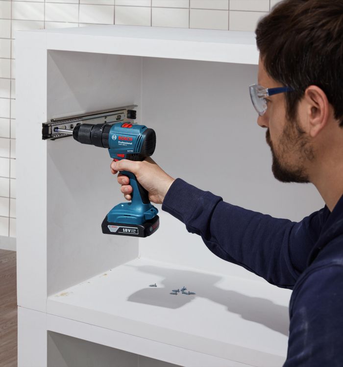 Шурупокрут-дриль ударний акумуляторний Bosch Professional GSB 185-LI 18В 2х2.0А·год 50Нм 500·1900об/хв кейс 1кг