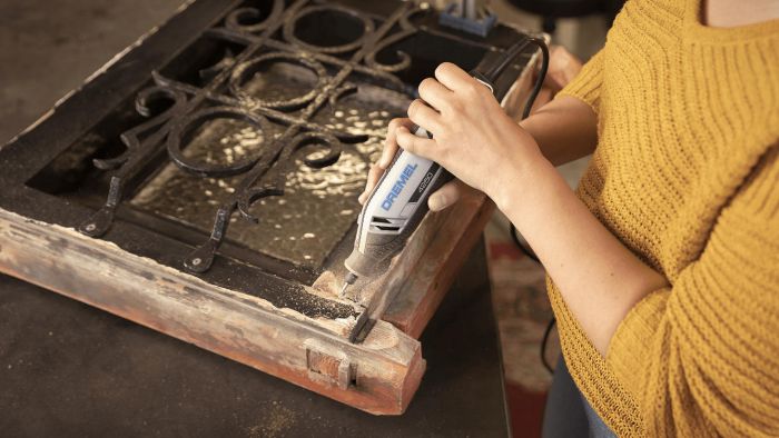 Шліфмашина шліфувально-гравірувальна Dremel 4250 6-128 Platinum+ 175В 5000-35000об/хв 128 насадок + 6 приставок 3.78кг