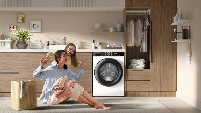 Пральна машина TCL фронтальна, 8кг, 1400, A, 53см, дисплей, пара, інвертор, білий