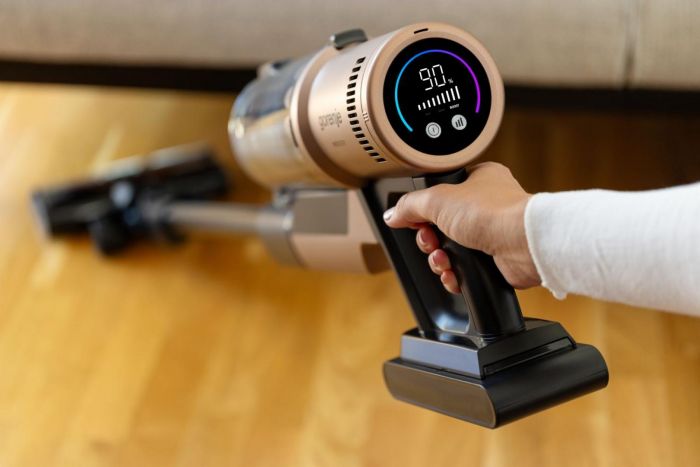Пилосос Gorenje бездротовий, 125Вт, конт пил -0.6л, автон. робота до 60хв, HEPA, підсвічування, індикатор, турбощітка, бронзовий
