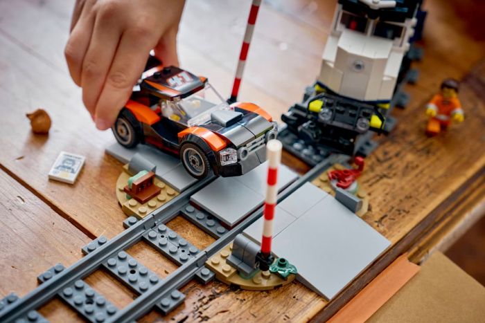 Конструктор LEGO City Пограбування поліцейського поїзда