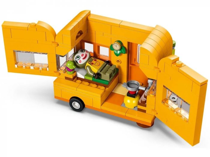 Конструктор LEGO Animal Crossing Садова крамниця і караван, що належать Leif