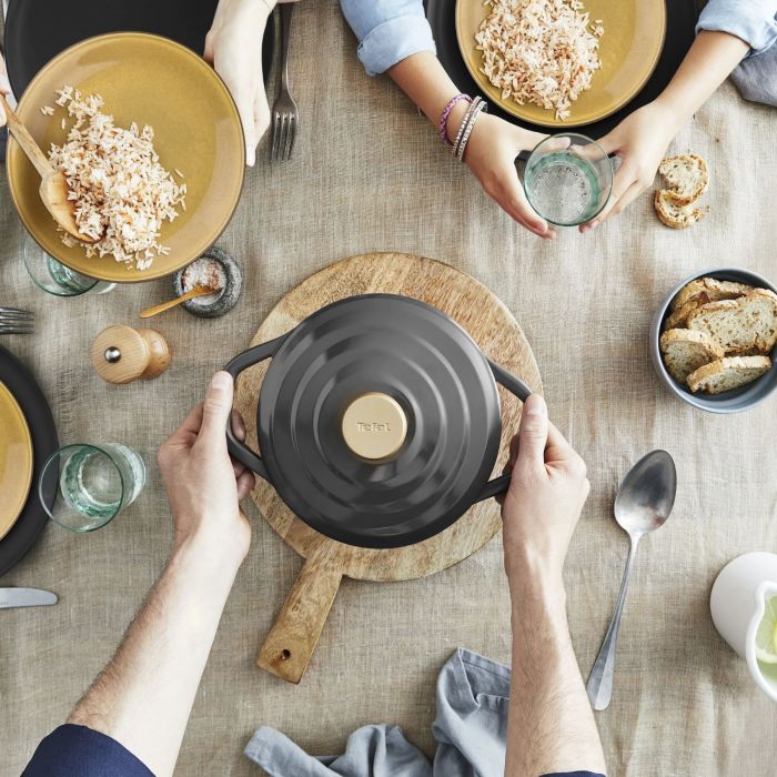 Каструля Tefal Air, з кришкою, 3.1л, алюміній, чорний