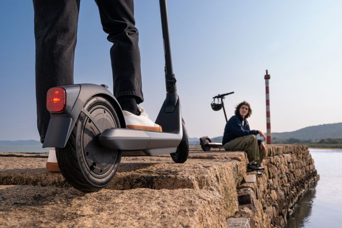 Електросамокат Segway-Ninebot E2 PRO E, чорний