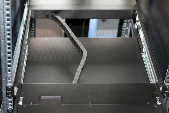 Консоль DIGITUS Modular 17" TFT, 8 port KVM, US keyboard, RAL 9005