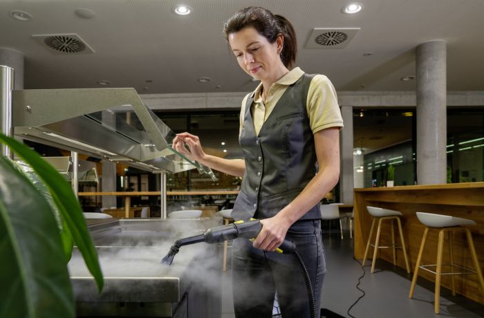 Пароочисник Karcher SG 4/2 Classic 2250Вт 4 бар 145°C 7кг