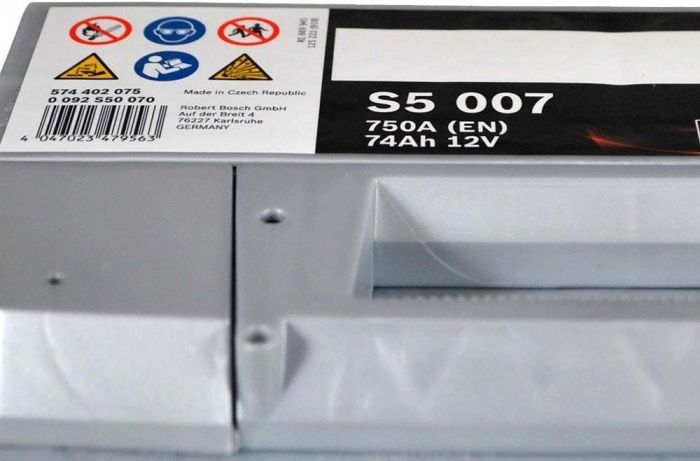 Акумулятор Bosch S4 12В 74А·год 750А R+ (0 092 S50 070)
